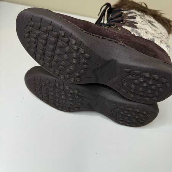 MUKLUKS BROWN FAUX SUEDE & FUR KNITTED SIDES LACE UP KNEE HIGH BOOTS SZ 7 - Picture 9 of 10